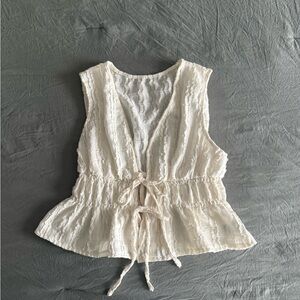 SHEIN Cream Textured Sleeveless Blouse